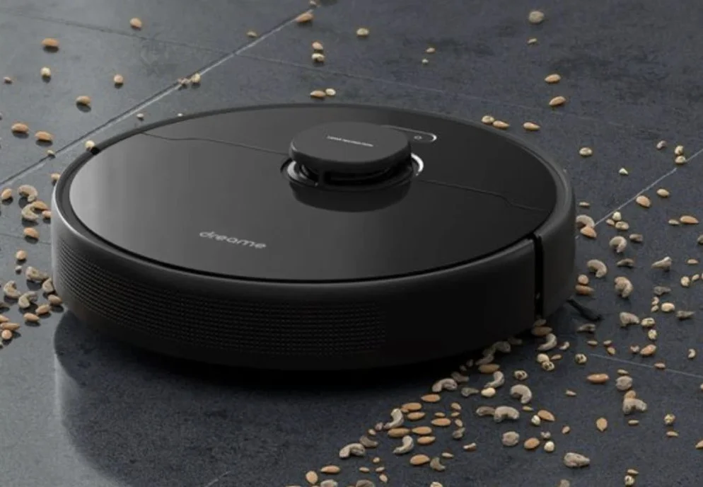 robot vacuum cleaner mopping